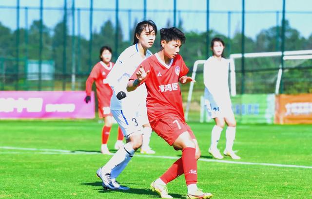 女足比赛助教入选教练团队，执教经验丰富