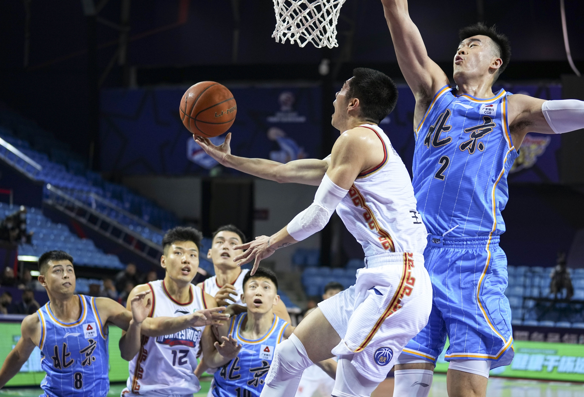 关于云南队外线火力爆发,轻取对手赢得比赛的信息 关于云南队外线火力爆发,轻取对手赢得比赛的信息