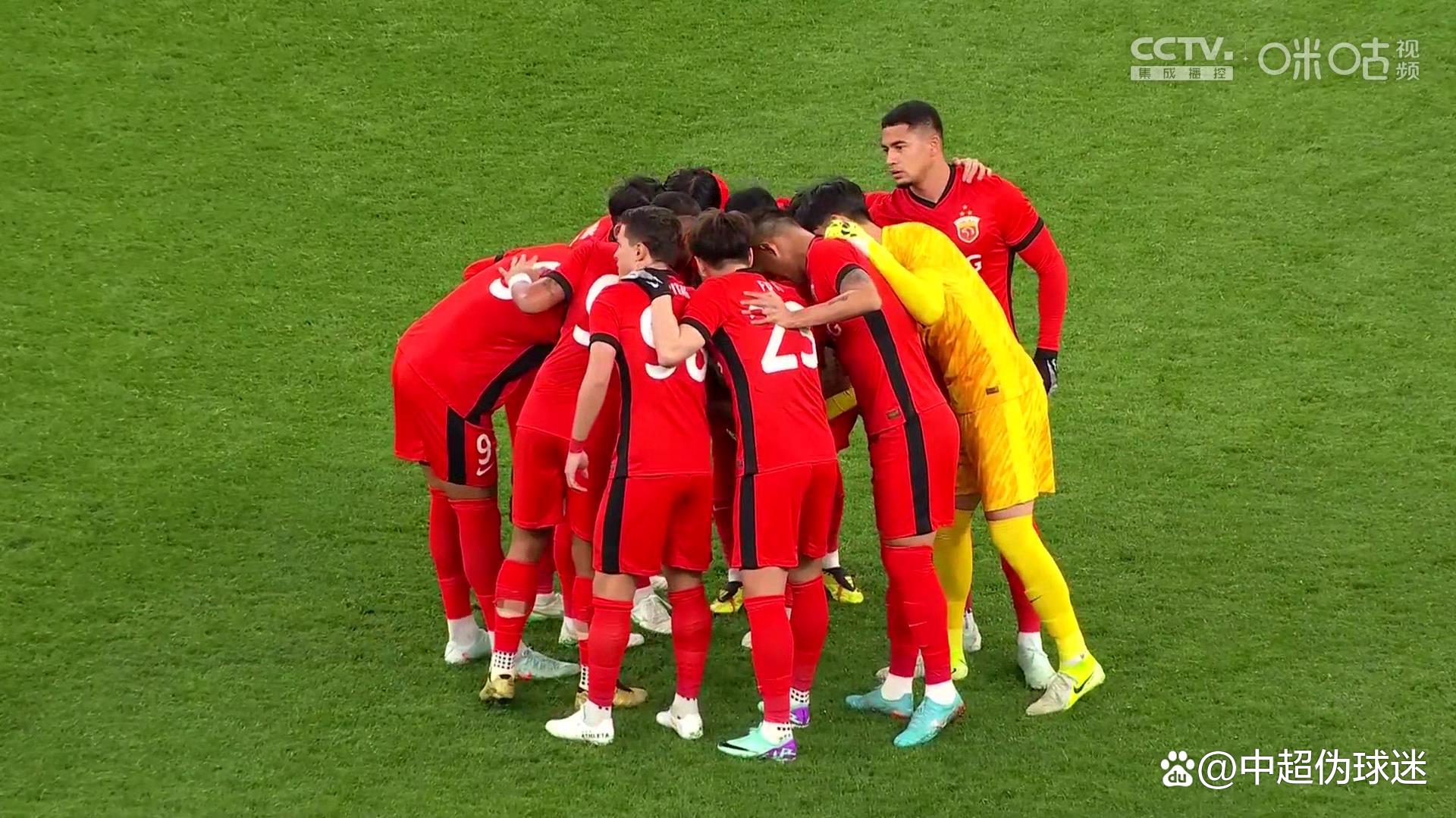 强强交手,豪门球队激烈对抗的简单介绍 强强交手,豪门球队激烈对抗的简单介绍