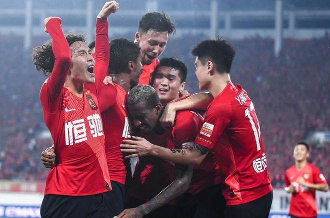 包含北京人和主场大胜江苏苏宁,领跑积分榜的词条 包含北京人和主场大胜江苏苏宁,领跑积分榜的词条