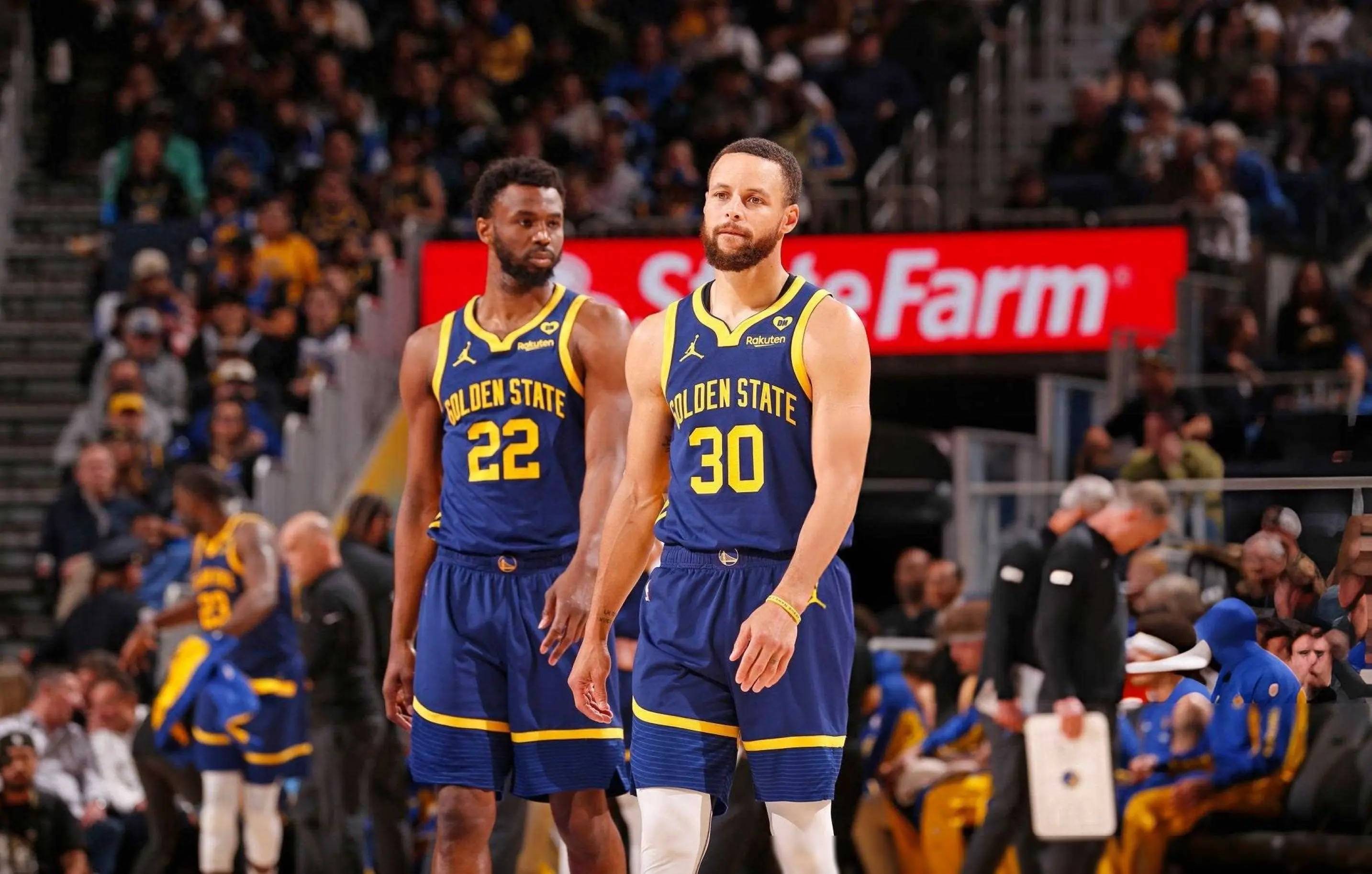 勇士客场逆转黄蜂,战绩保持顶尖 勇士客场逆转黄蜂,战绩保持顶尖