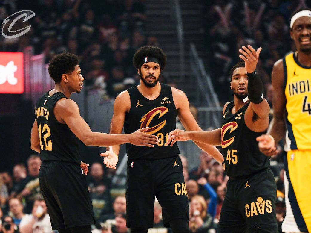 od体育官方-爵士大胜马刺，米切尔砍下全队最高32分