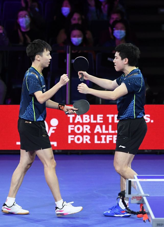 关于季眼男世球后前理手名线美先乙排圈的信息