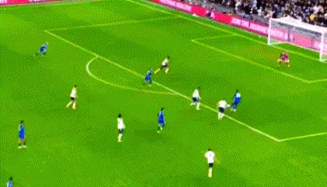 热刺客场不敌切尔西，战局紧张激烈的简单介绍