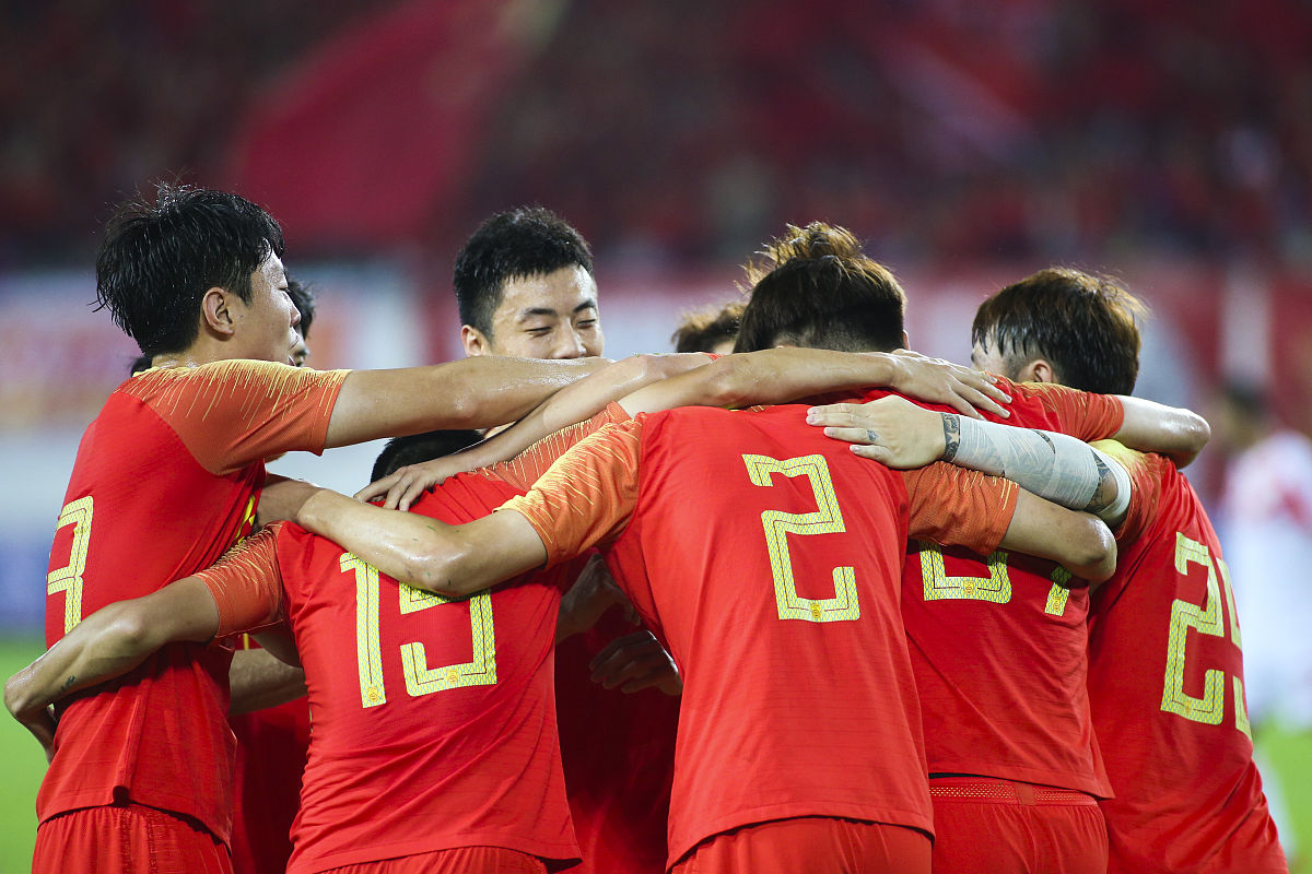 od体育课程-足球比赛中的重要胜利引发热烈讨论