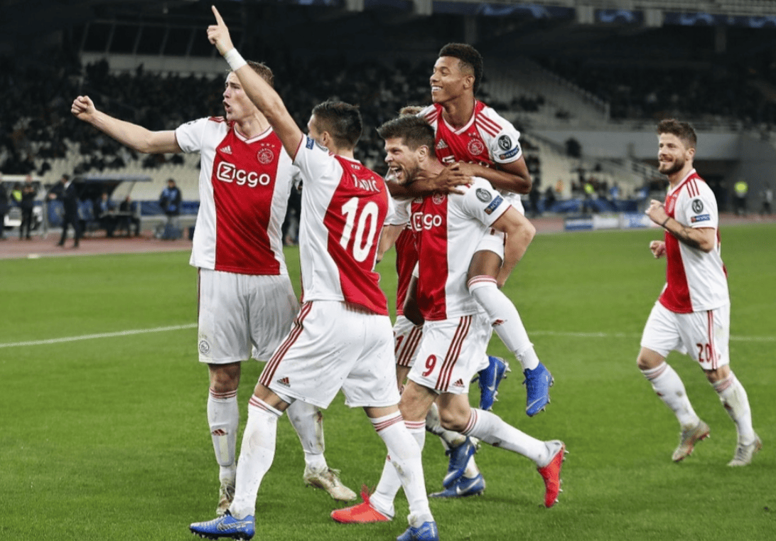 埃因霍温主场不敌阿贾克斯